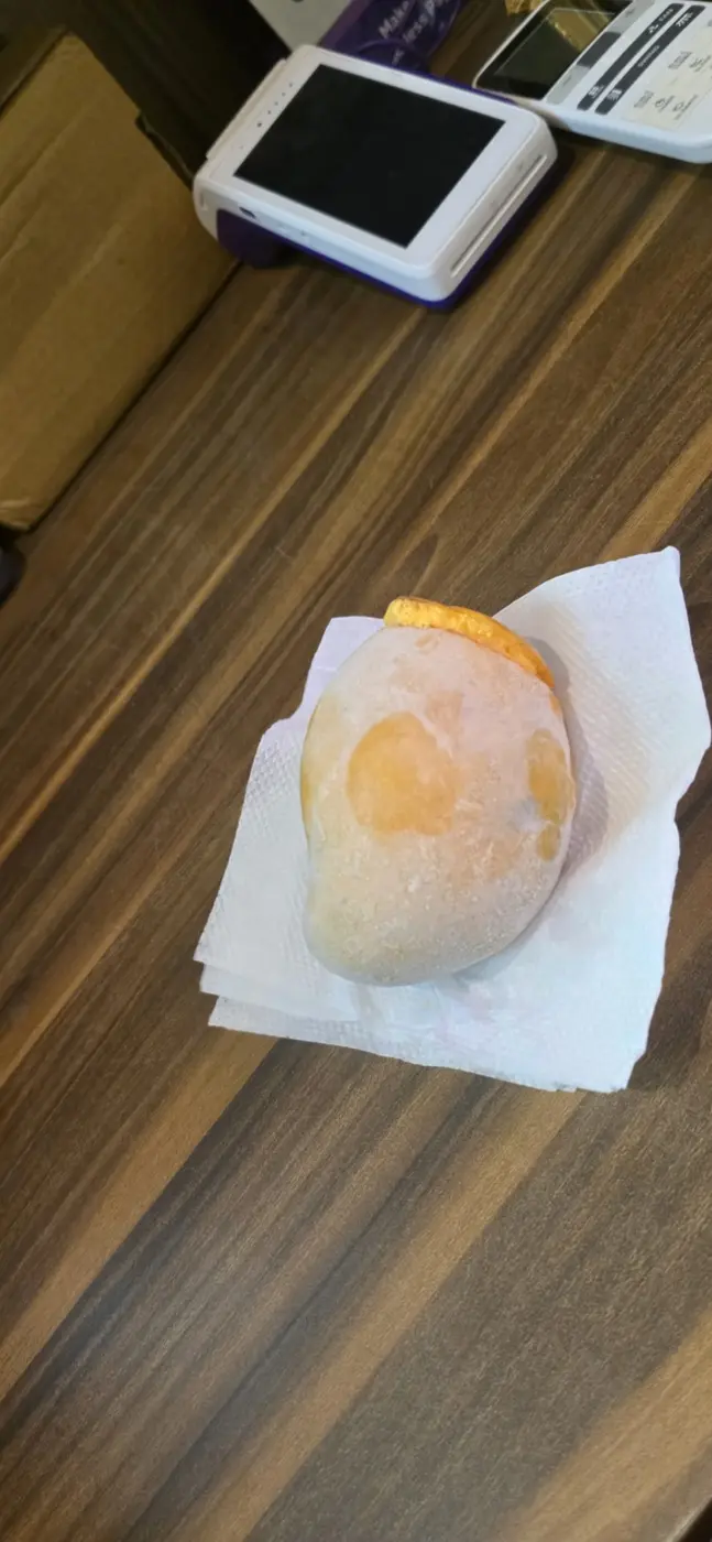 Popvik mango fruit ice cream